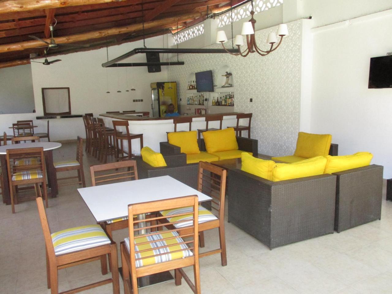 Pontoon Nyali Hotel Mombasa Exterior photo